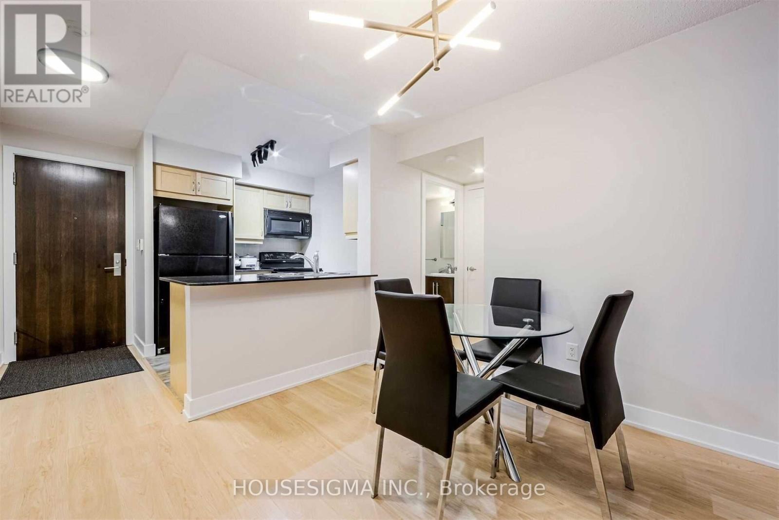 1117 - 20 Blue Jays Way, Toronto, Ontario  M5V 3W6 - Photo 6 - C12668090