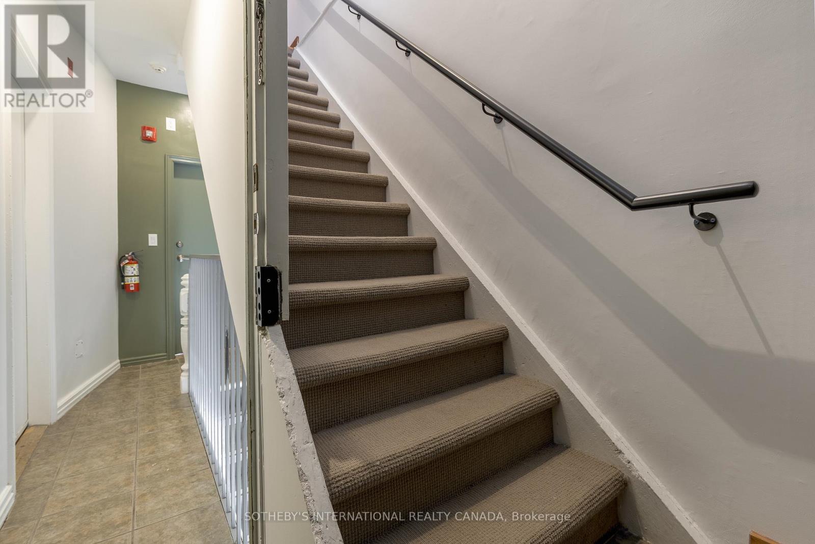 872 College Street, Toronto, Ontario  M6H 1A3 - Photo 17 - C12668186