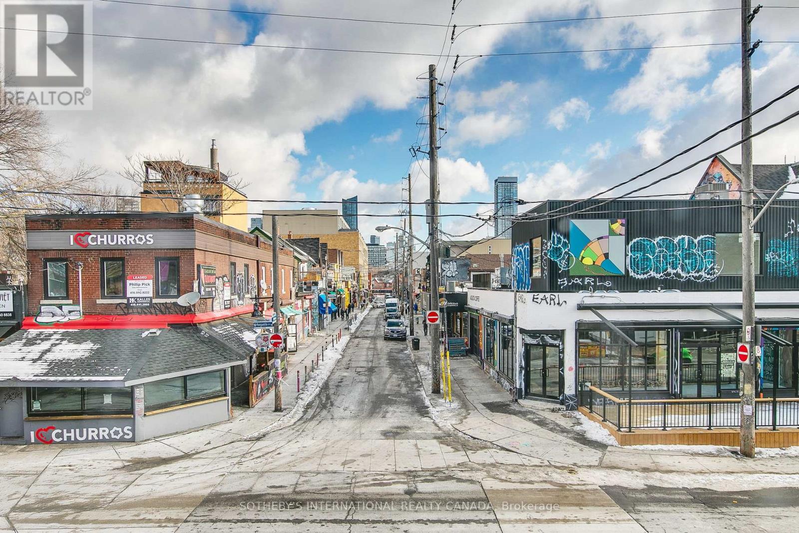 Main Floor - 202 Augusta Avenue, Toronto, Ontario  M5T 2L6 - Photo 9 - C12668216