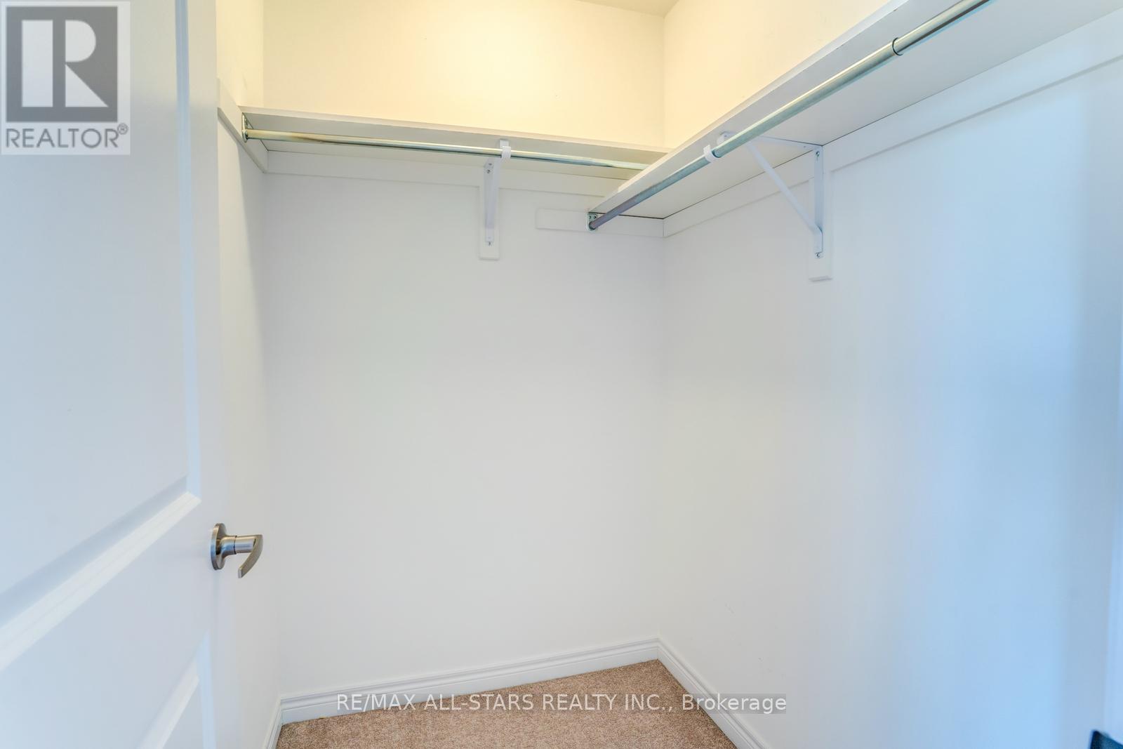 41 Steamboat Way, Whitby, Ontario  L1N 0M6 - Photo 29 - E12662616