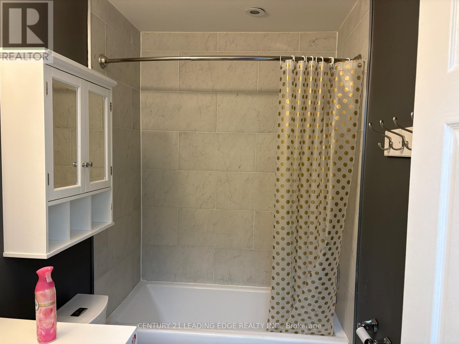 23 Winterberry Drive, Whitby, Ontario  L1R 1Z2 - Photo 14 - E12667880