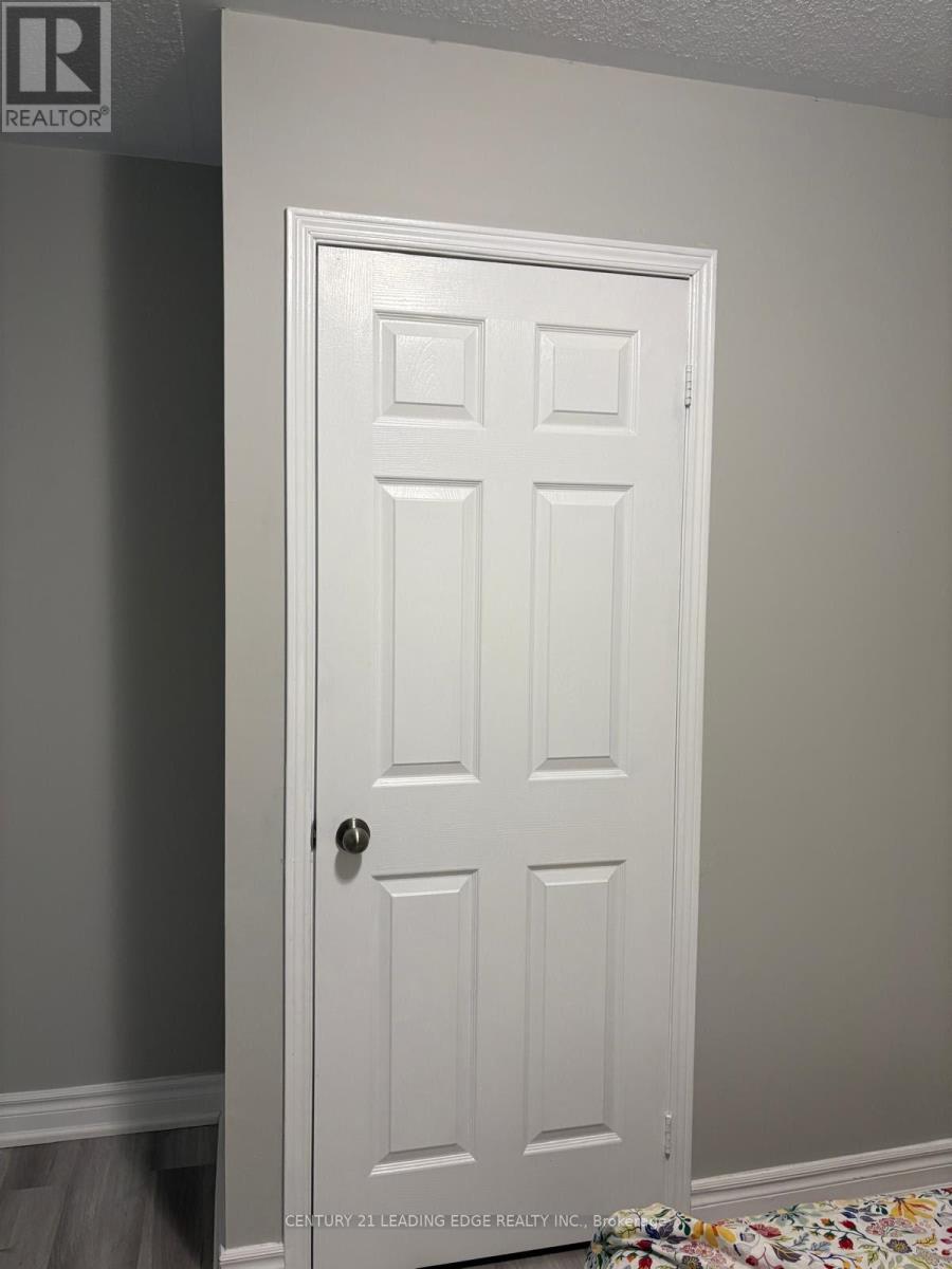 23 Winterberry Drive, Whitby, Ontario  L1R 1Z2 - Photo 18 - E12667880