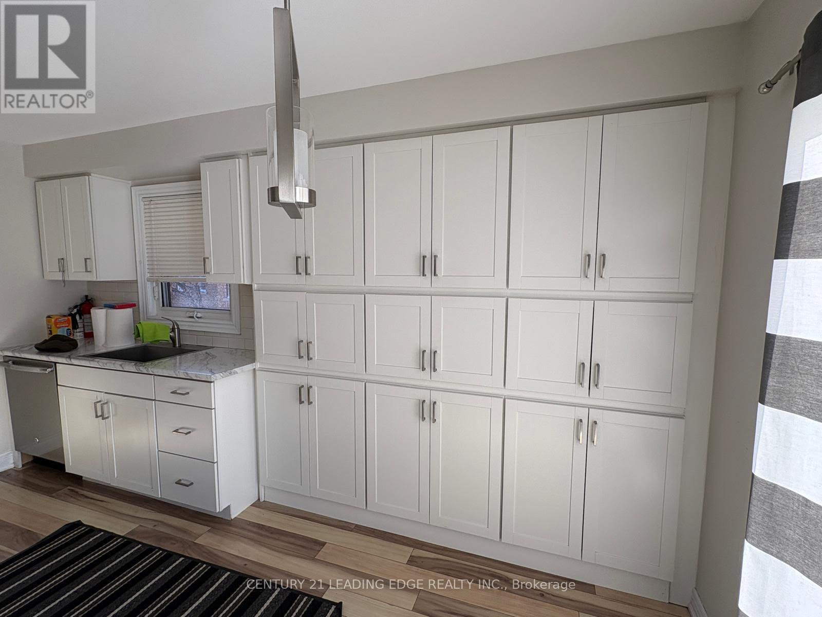 23 Winterberry Drive, Whitby, Ontario  L1R 1Z2 - Photo 6 - E12667880