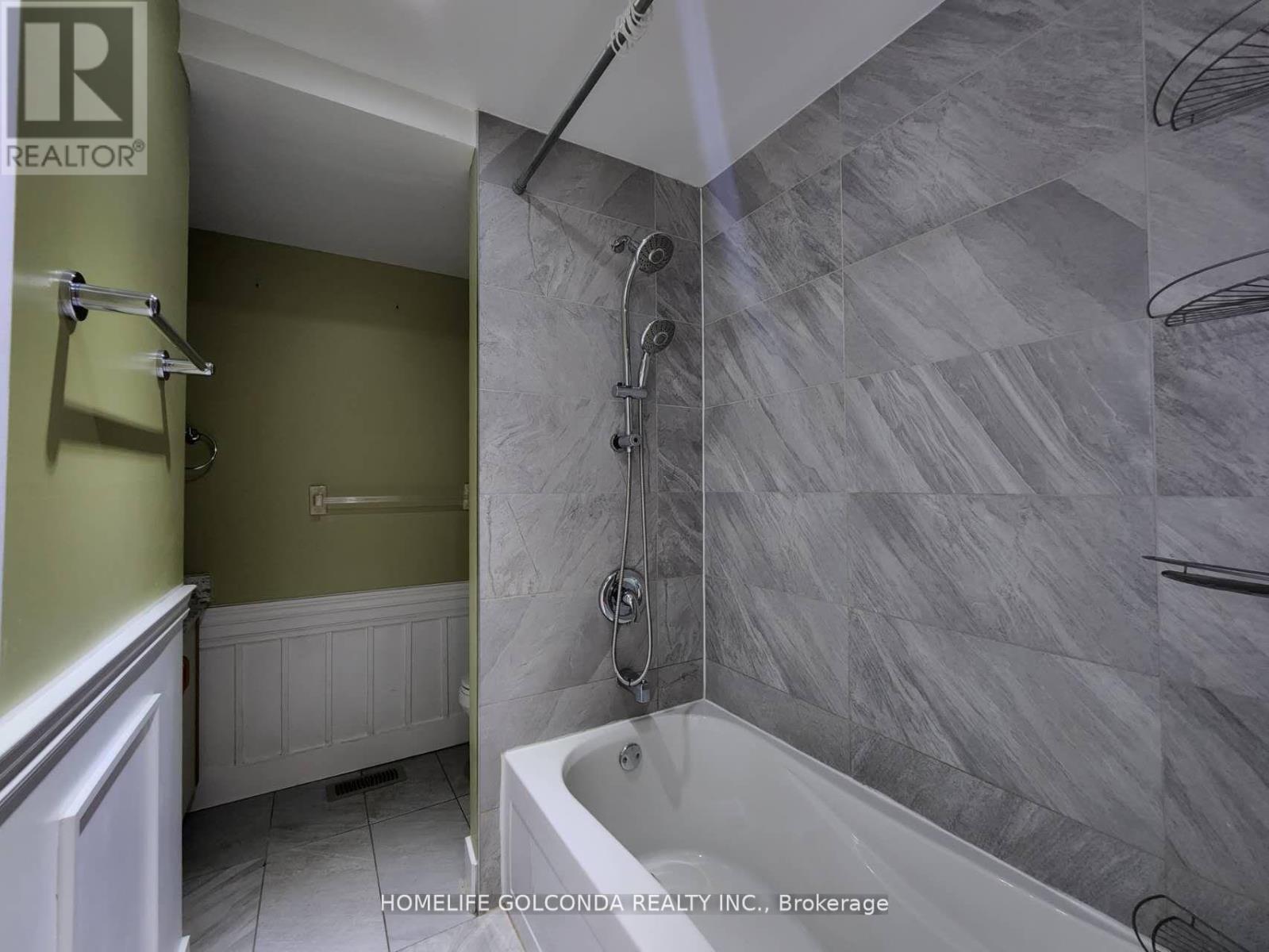 7 - 6 Dowry Street, Toronto, Ontario  M1S 1B8 - Photo 14 - E12667888