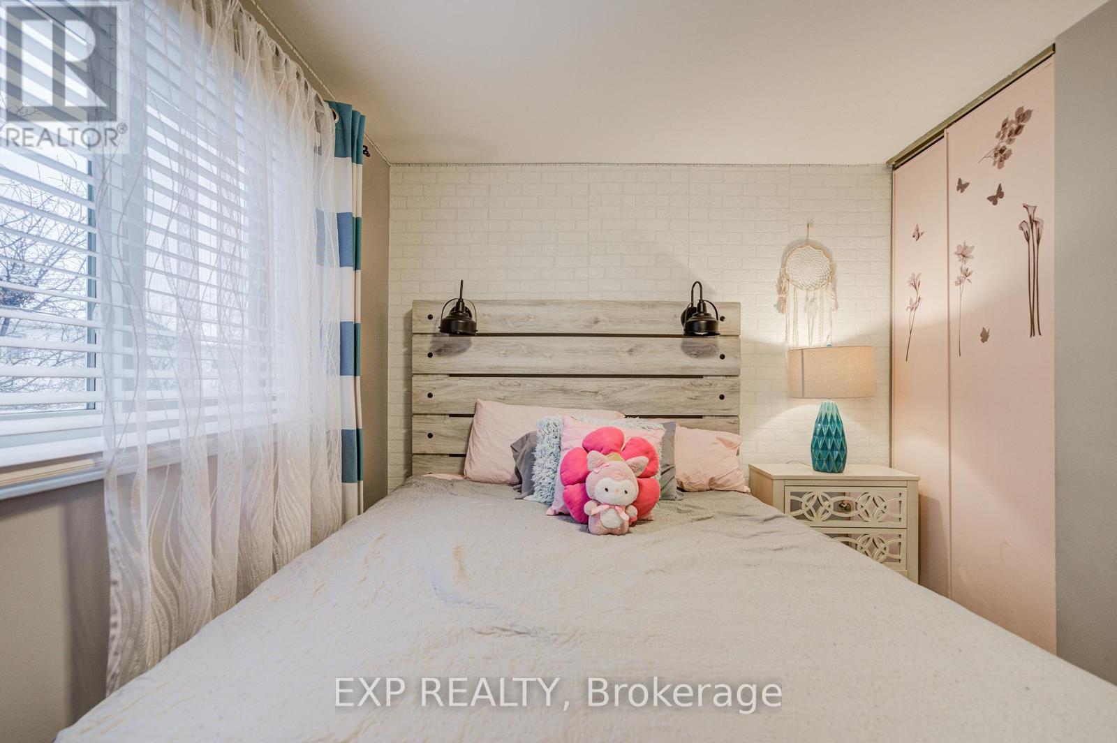 11 Eberlee Court, Whitby, Ontario  L1N 8C9 - Photo 31 - E12667964