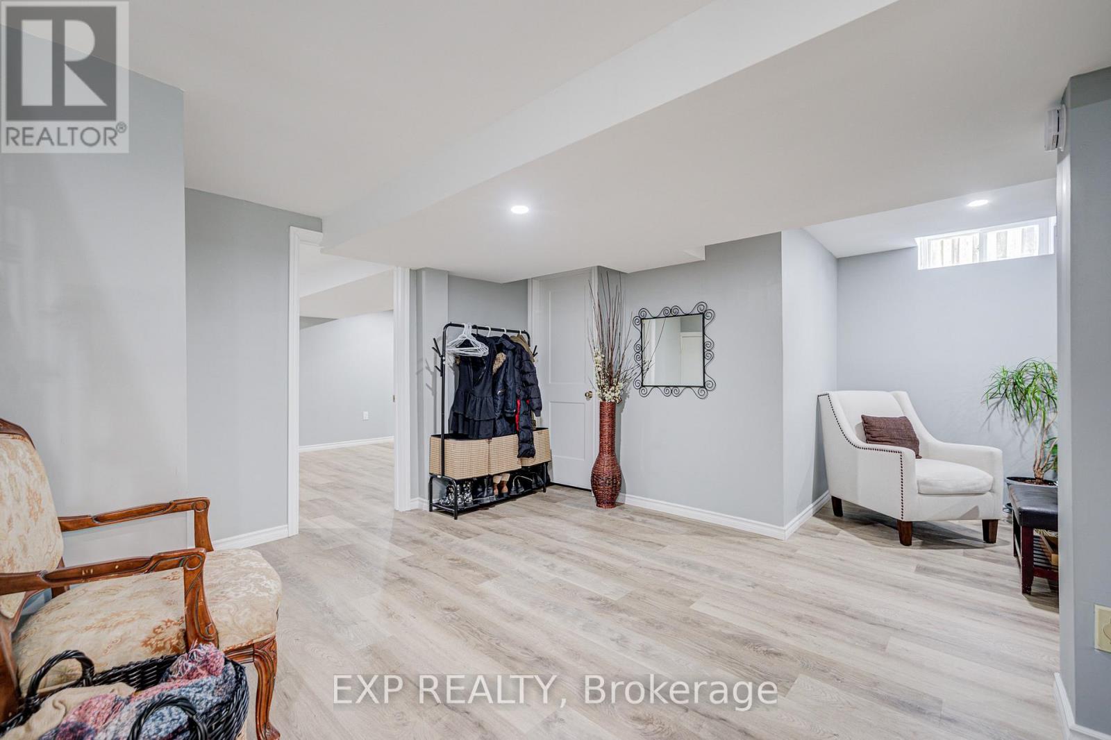 11 Eberlee Court, Whitby, Ontario  L1N 8C9 - Photo 39 - E12667964