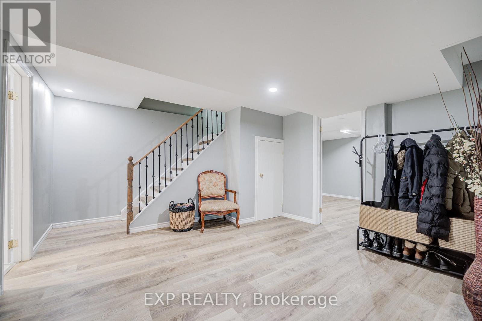 11 Eberlee Court, Whitby, Ontario  L1N 8C9 - Photo 40 - E12667964