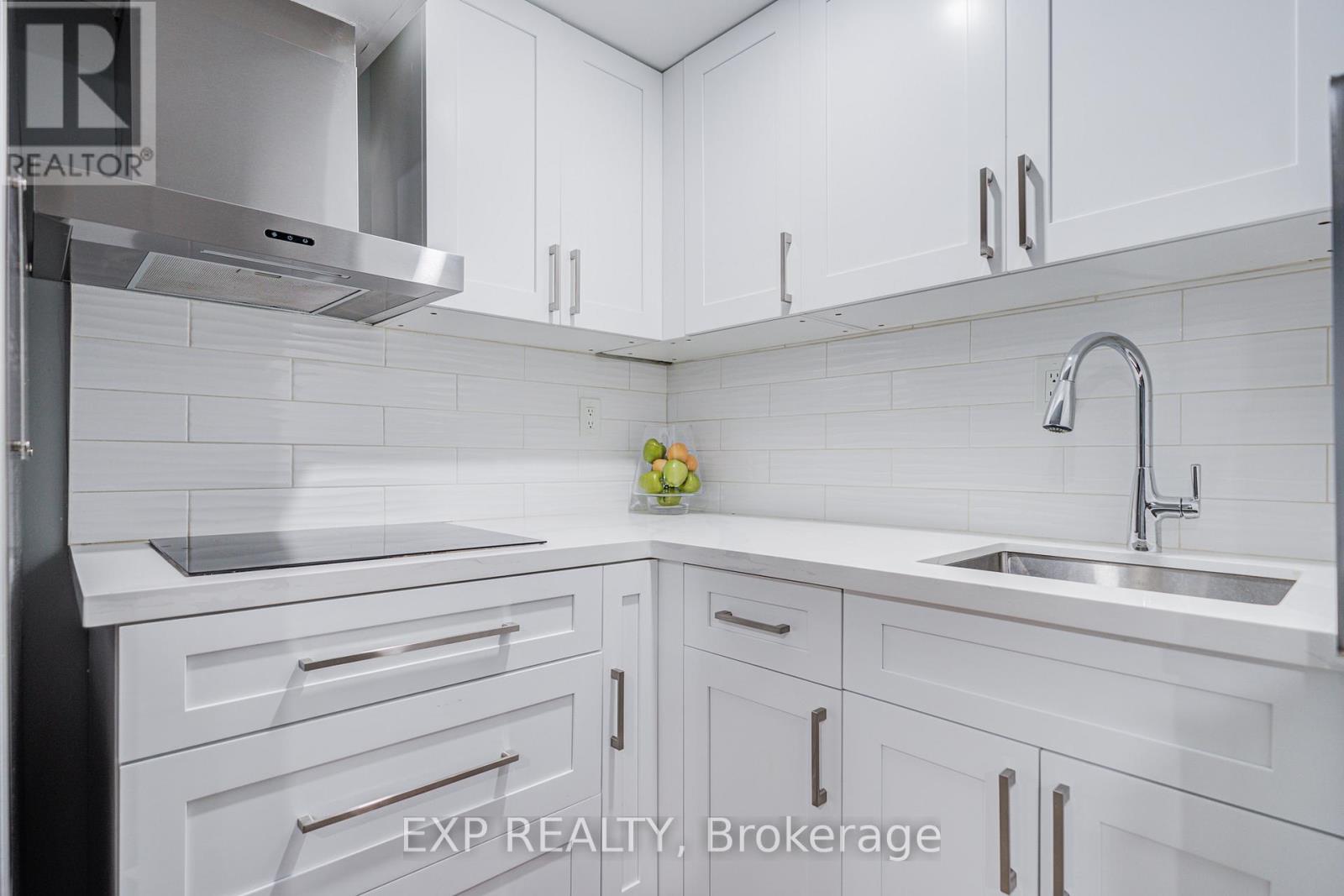 11 Eberlee Court, Whitby, Ontario  L1N 8C9 - Photo 44 - E12667964