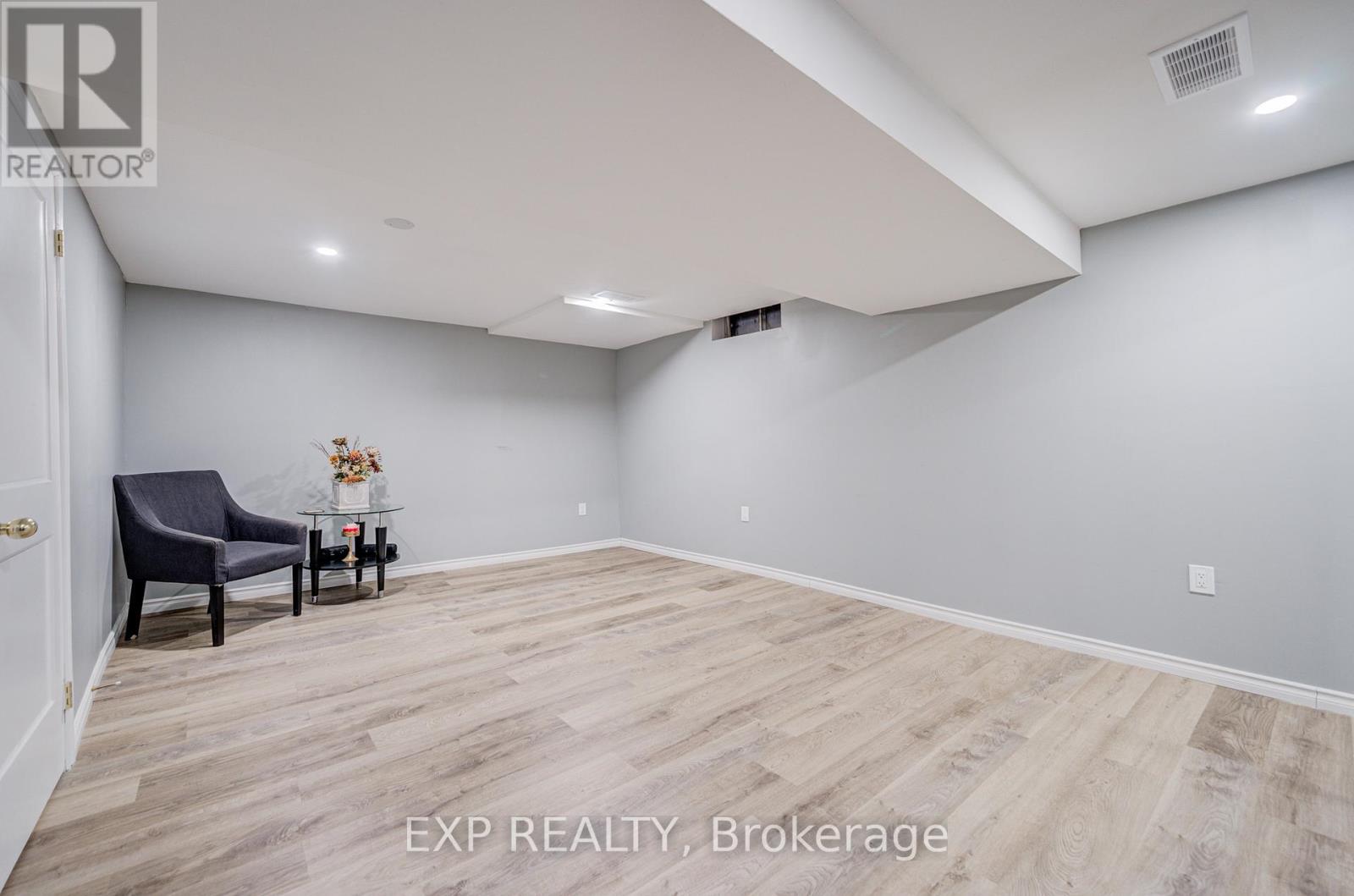 11 Eberlee Court, Whitby, Ontario  L1N 8C9 - Photo 47 - E12667964