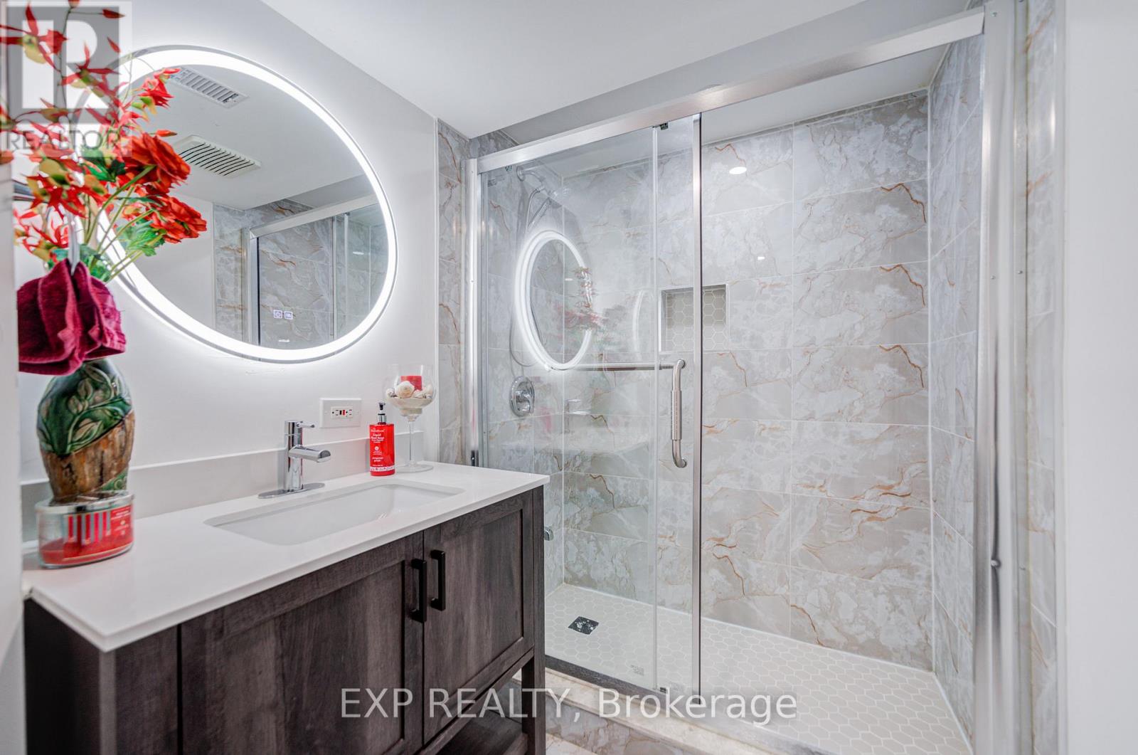 11 Eberlee Court, Whitby, Ontario  L1N 8C9 - Photo 48 - E12667964