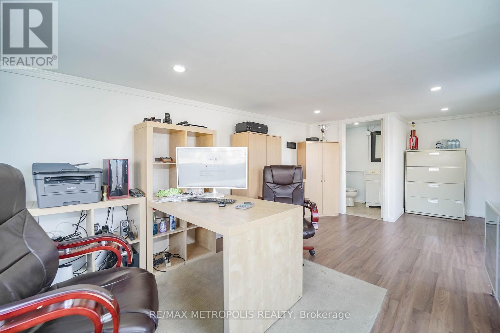 2793 Danforth Avenue, Toronto, Ontario  M4C 1L9 - Photo 14 - E12668008