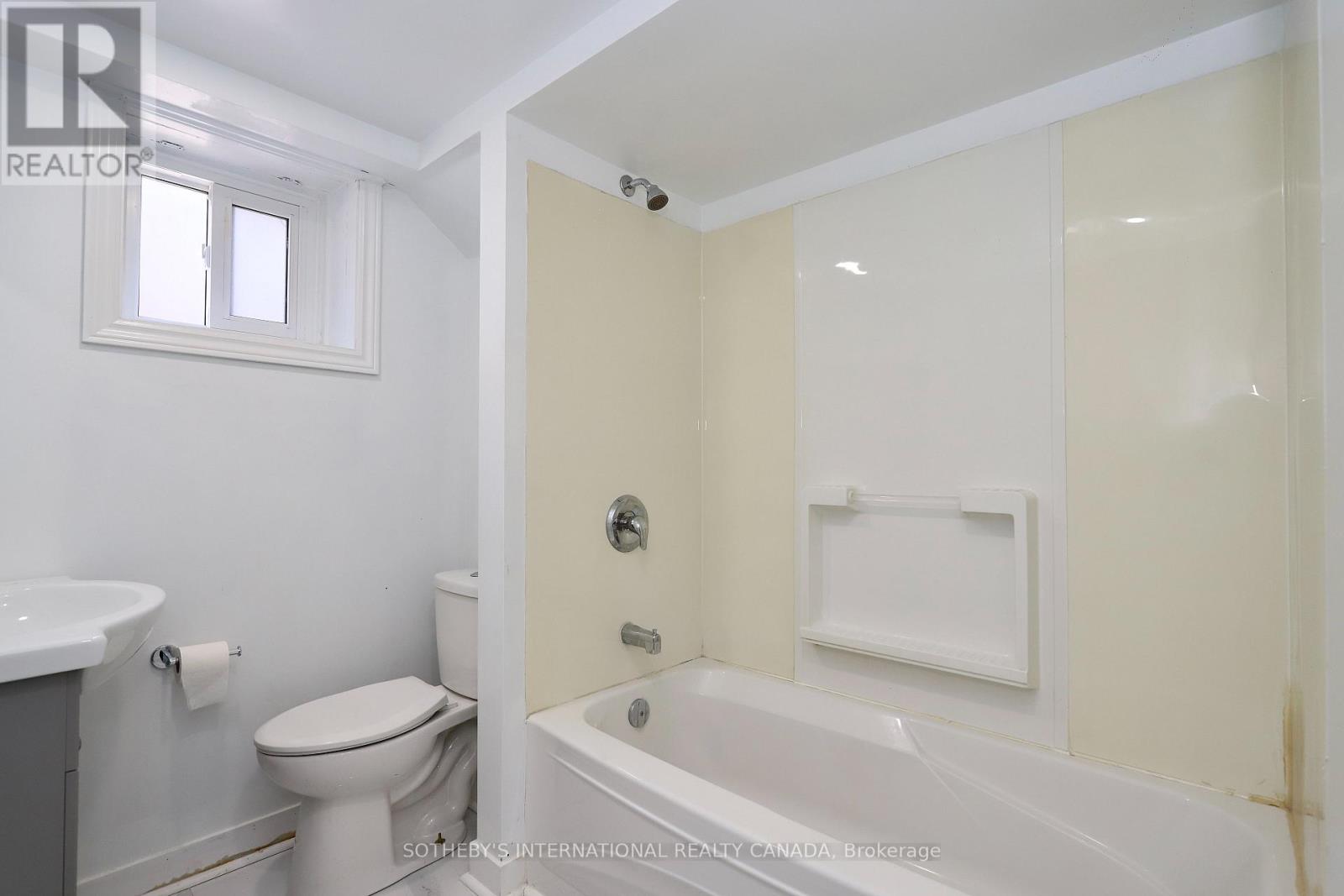 885 Myers Street, Oshawa, Ontario  L1N 5N3 - Photo 9 - E12668166