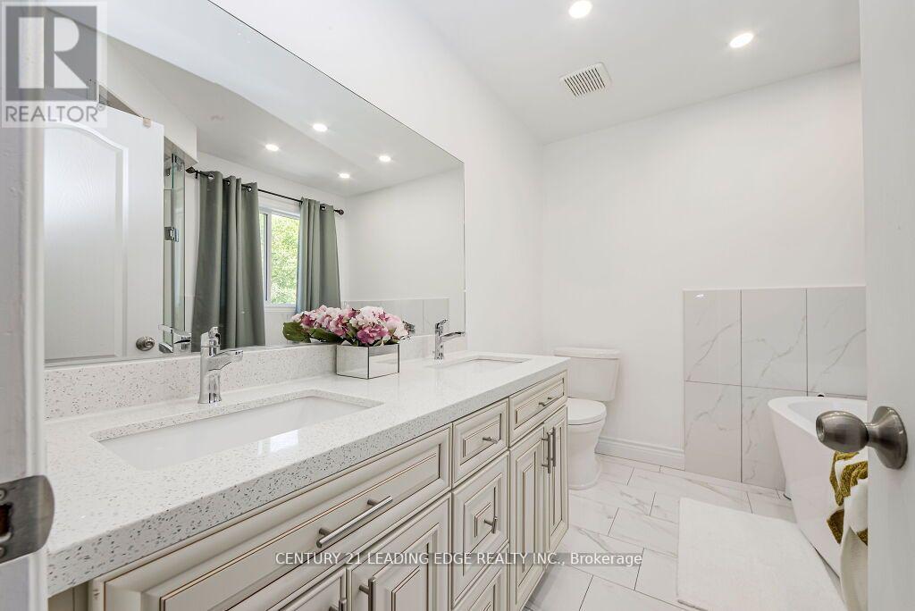 33 Markwood Crescent, Whitby, Ontario  L1R 2S3 - Photo 30 - E12668262