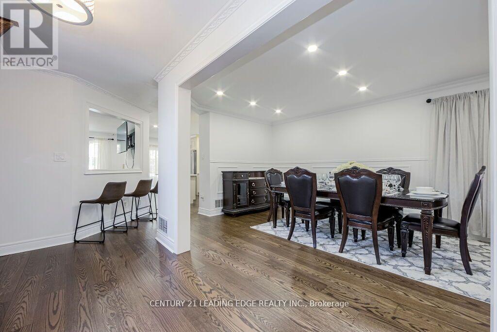 33 Markwood Crescent, Whitby, Ontario  L1R 2S3 - Photo 7 - E12668262