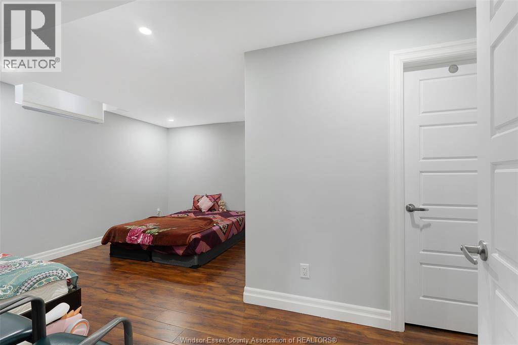 1581 Rockport, Windsor, Ontario N9G 0B6 - Photo 37 - 26000302