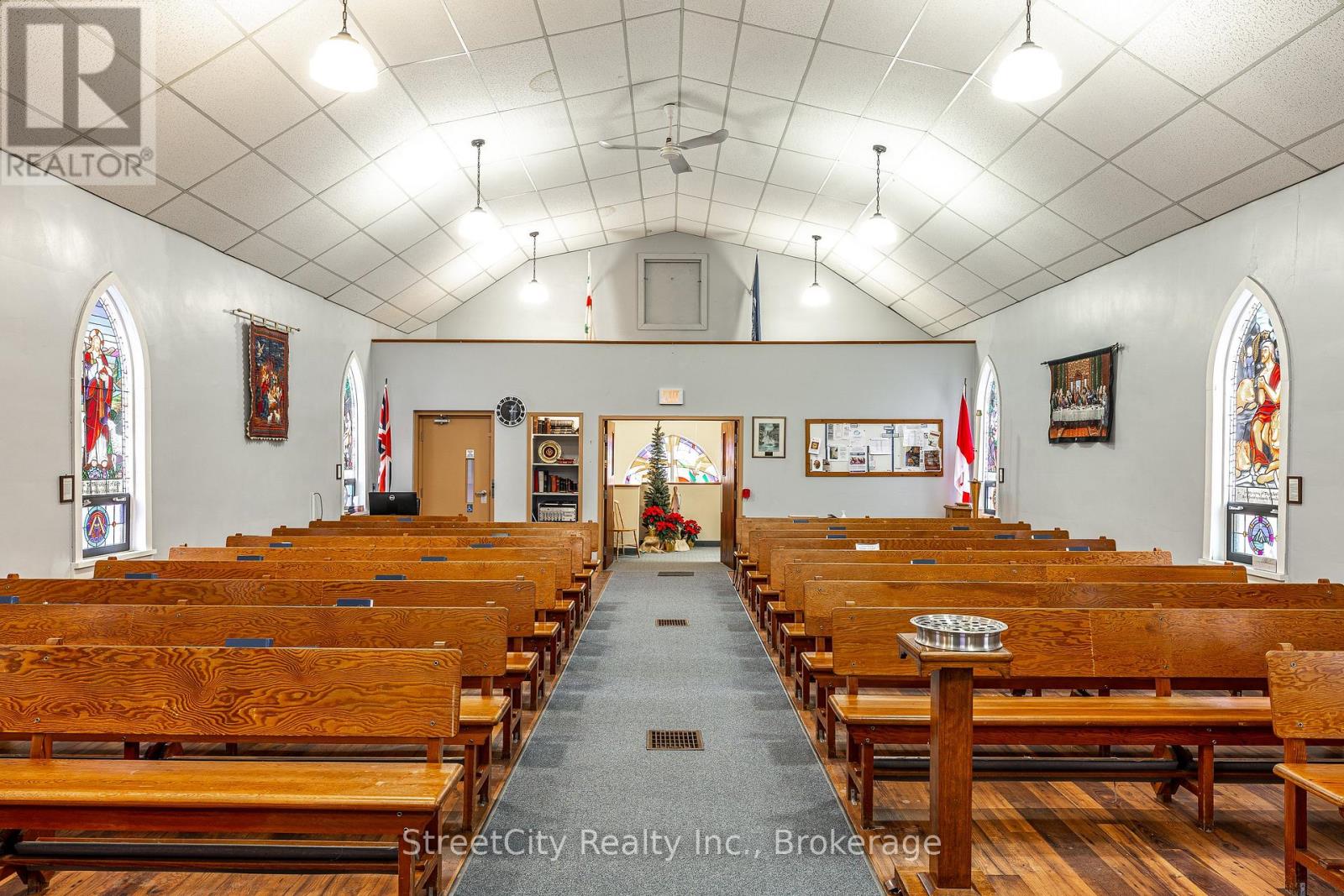 133 Home Street, Stratford, Ontario  N5A 2A2 - Photo 12 - X12668198