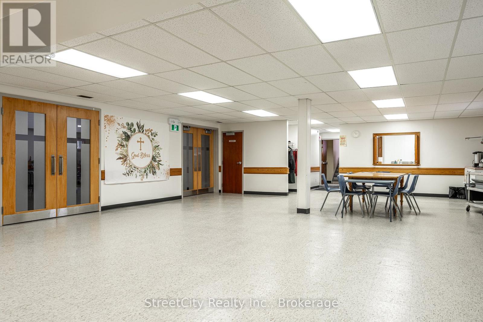 133 Home Street, Stratford, Ontario  N5A 2A2 - Photo 19 - X12668198