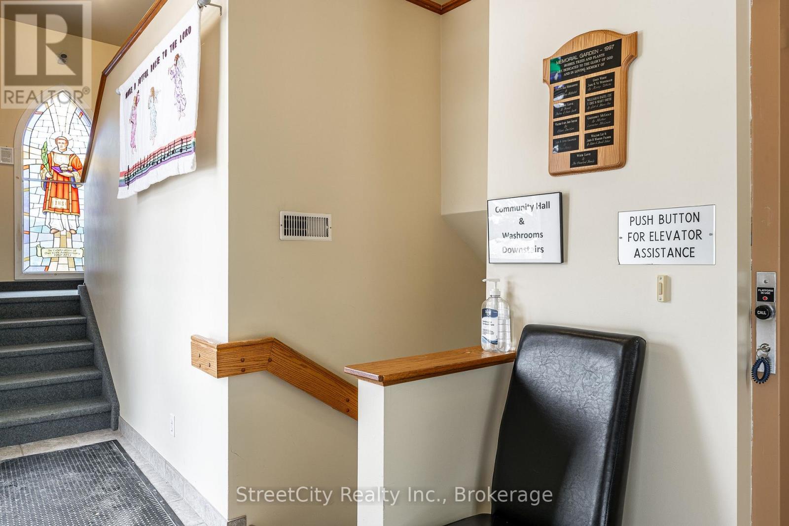 133 Home Street, Stratford, Ontario  N5A 2A2 - Photo 6 - X12668198