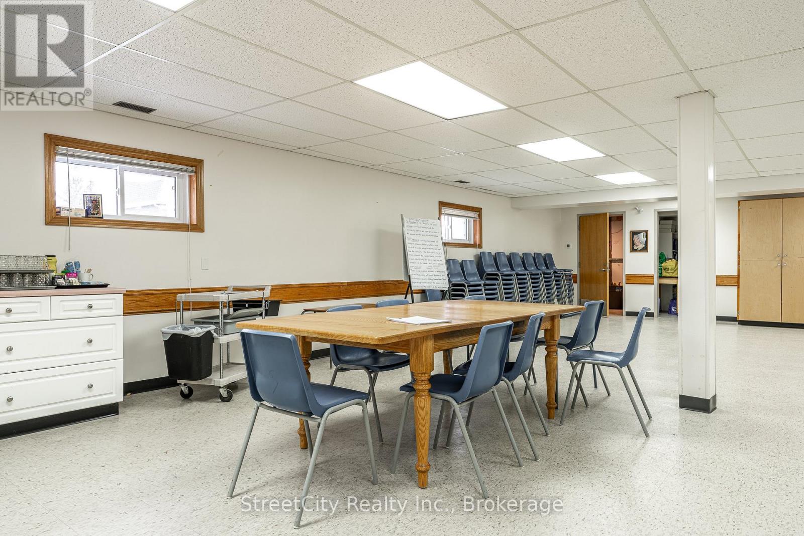 133 Home Street, Stratford, Ontario  N5A 2A2 - Photo 16 - X12668198