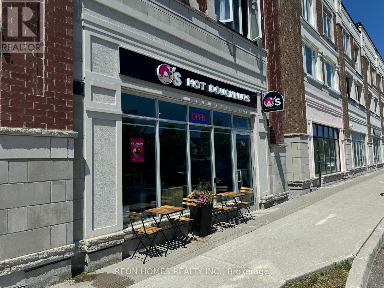 242 Copper Creek Drive, Markham, Ontario  L6B 1N6 - Photo 1 - N12667966