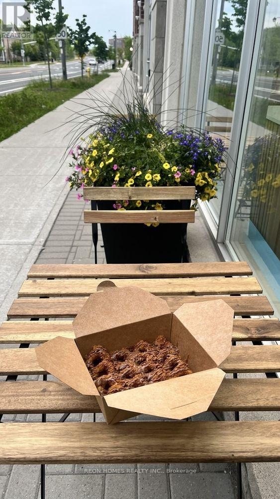 242 Copper Creek Drive, Markham, Ontario  L6B 1N6 - Photo 13 - N12667966