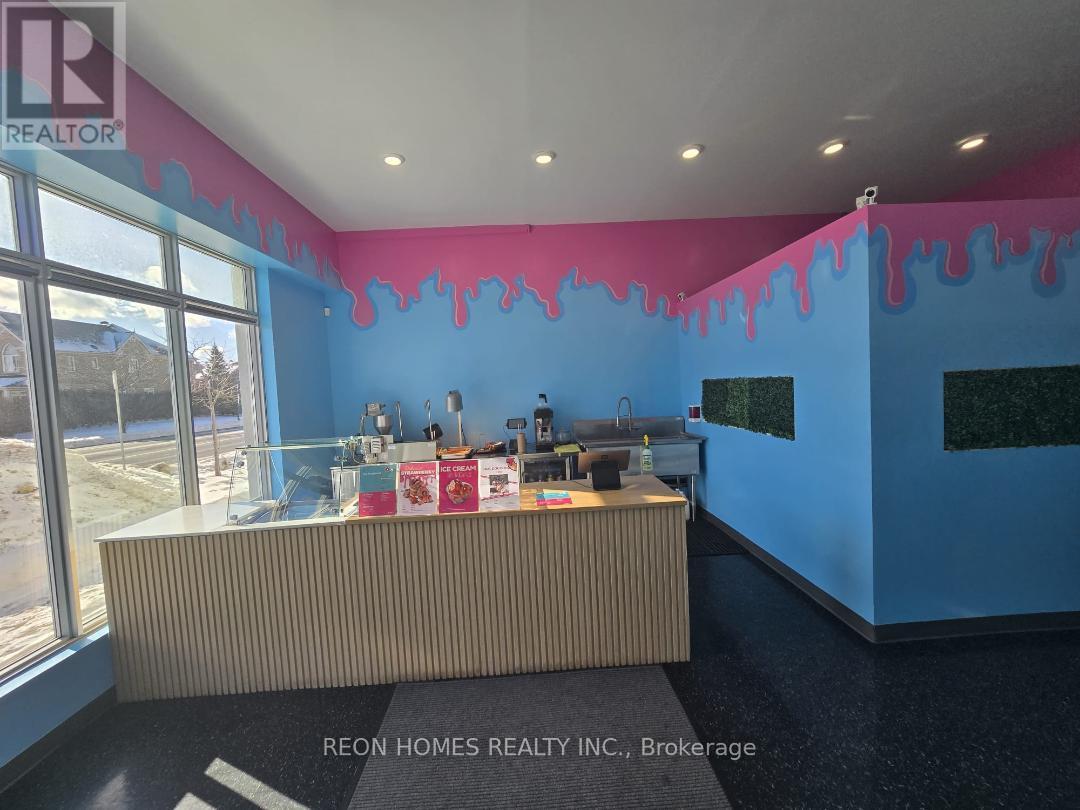 242 Copper Creek Drive, Markham, Ontario  L6B 1N6 - Photo 4 - N12667966