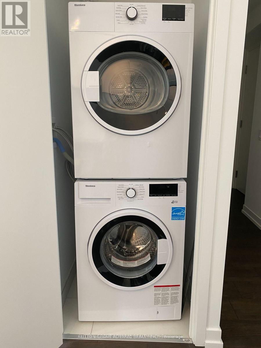 3811 - 950 Portage Parkway, Vaughan, Ontario  L4K 0J7 - Photo 10 - N12668048