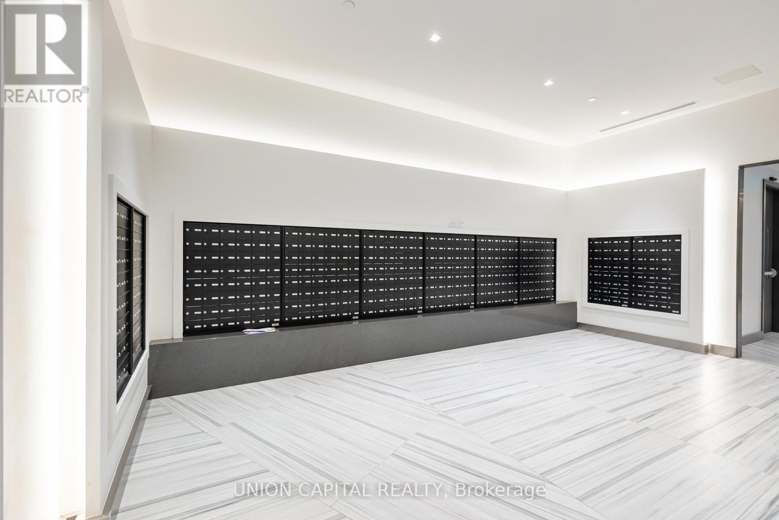 701 - 8 Water Walk Drive, Markham, Ontario  L3R 6L4 - Photo 43 - N12668082