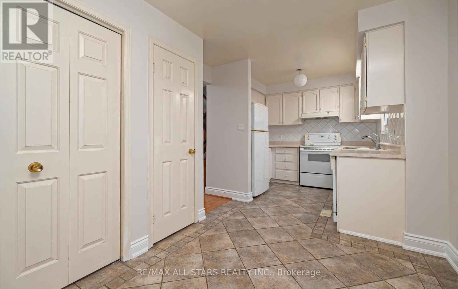 6 Hepworth Way, Markham, Ontario  L3P 3S9 - Photo 18 - N12668108