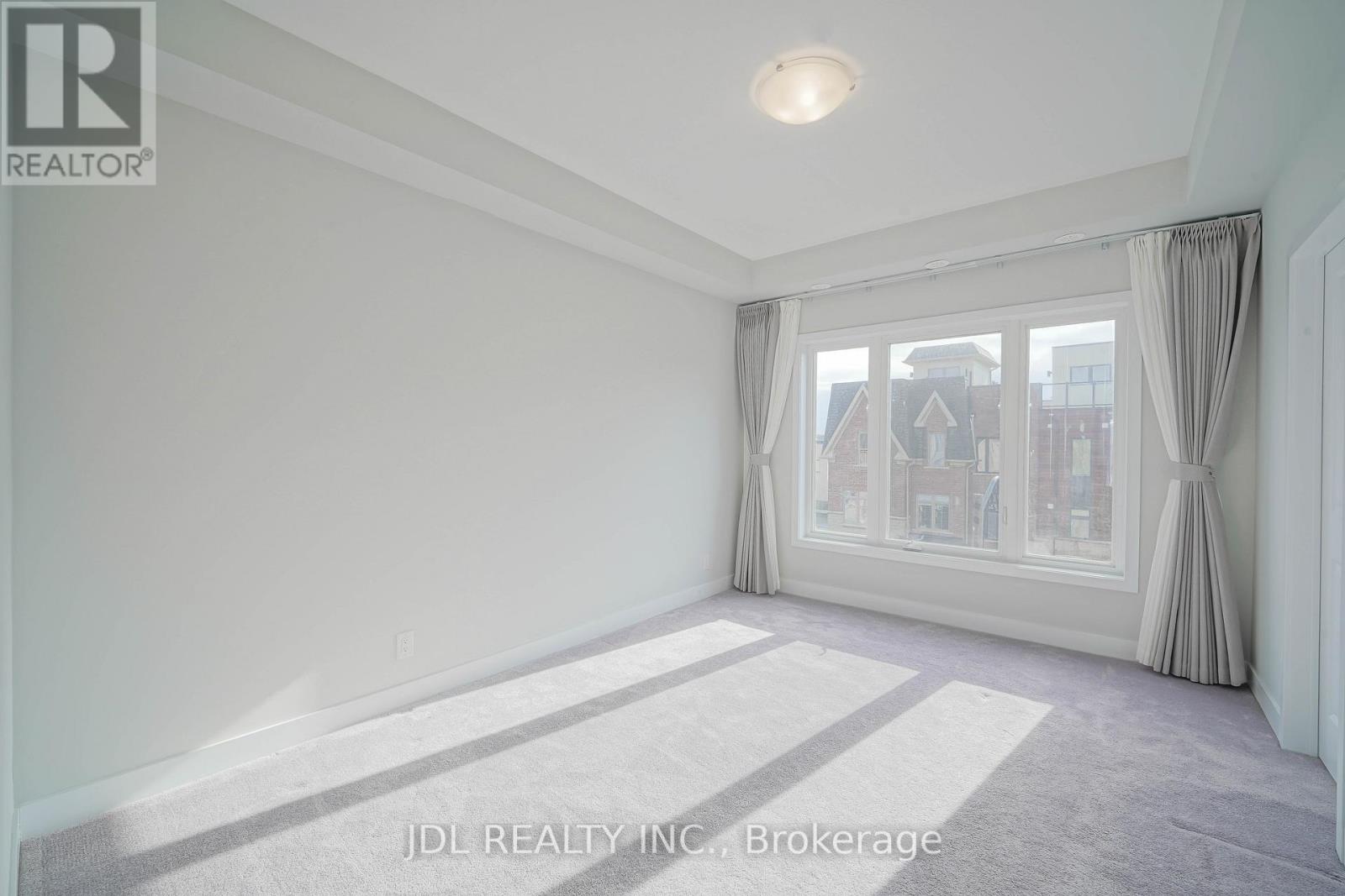 32 Guardhouse Crescent, Markham, Ontario  L6C 3J8 - Photo 18 - N12668274