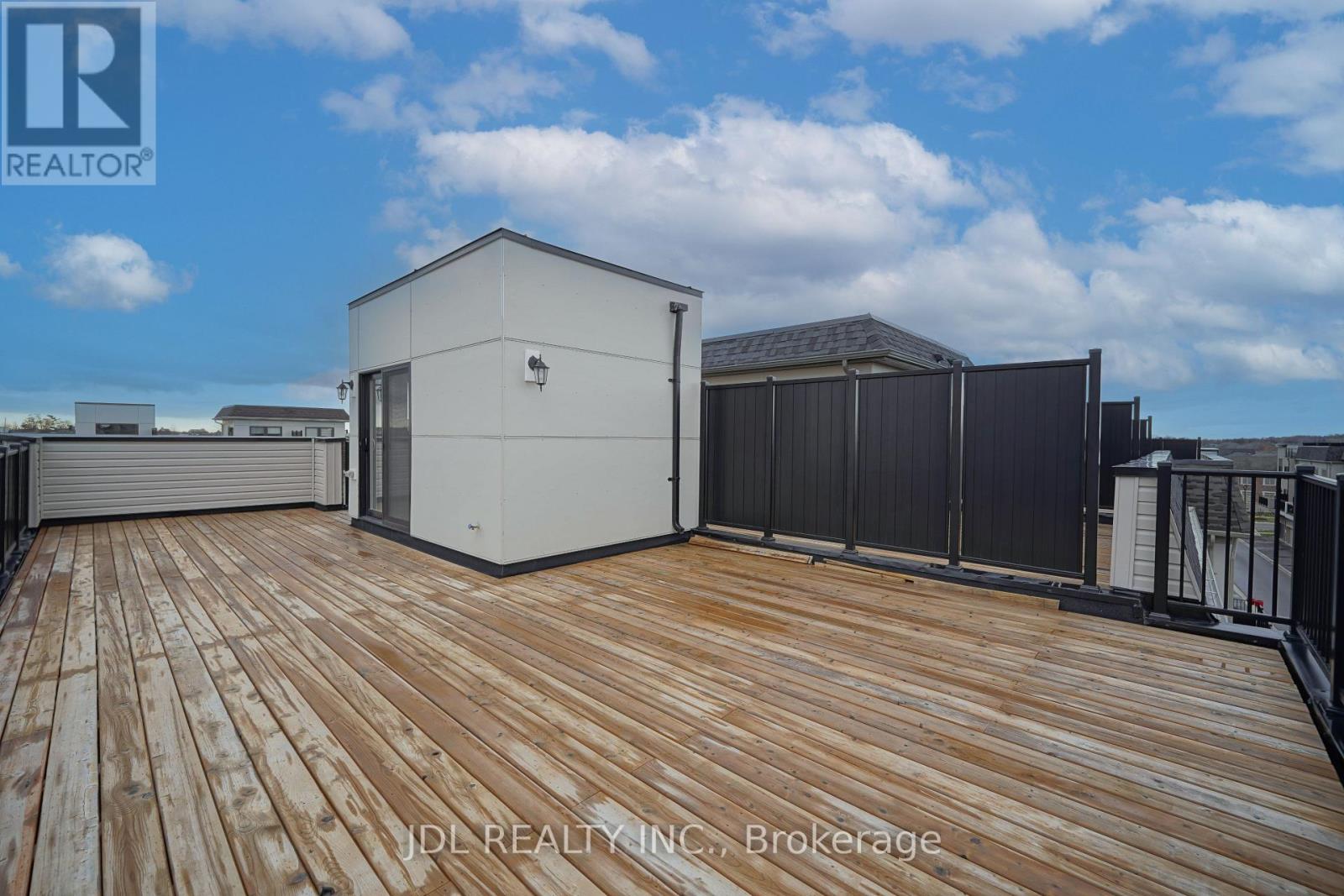 32 Guardhouse Crescent, Markham, Ontario  L6C 3J8 - Photo 36 - N12668274