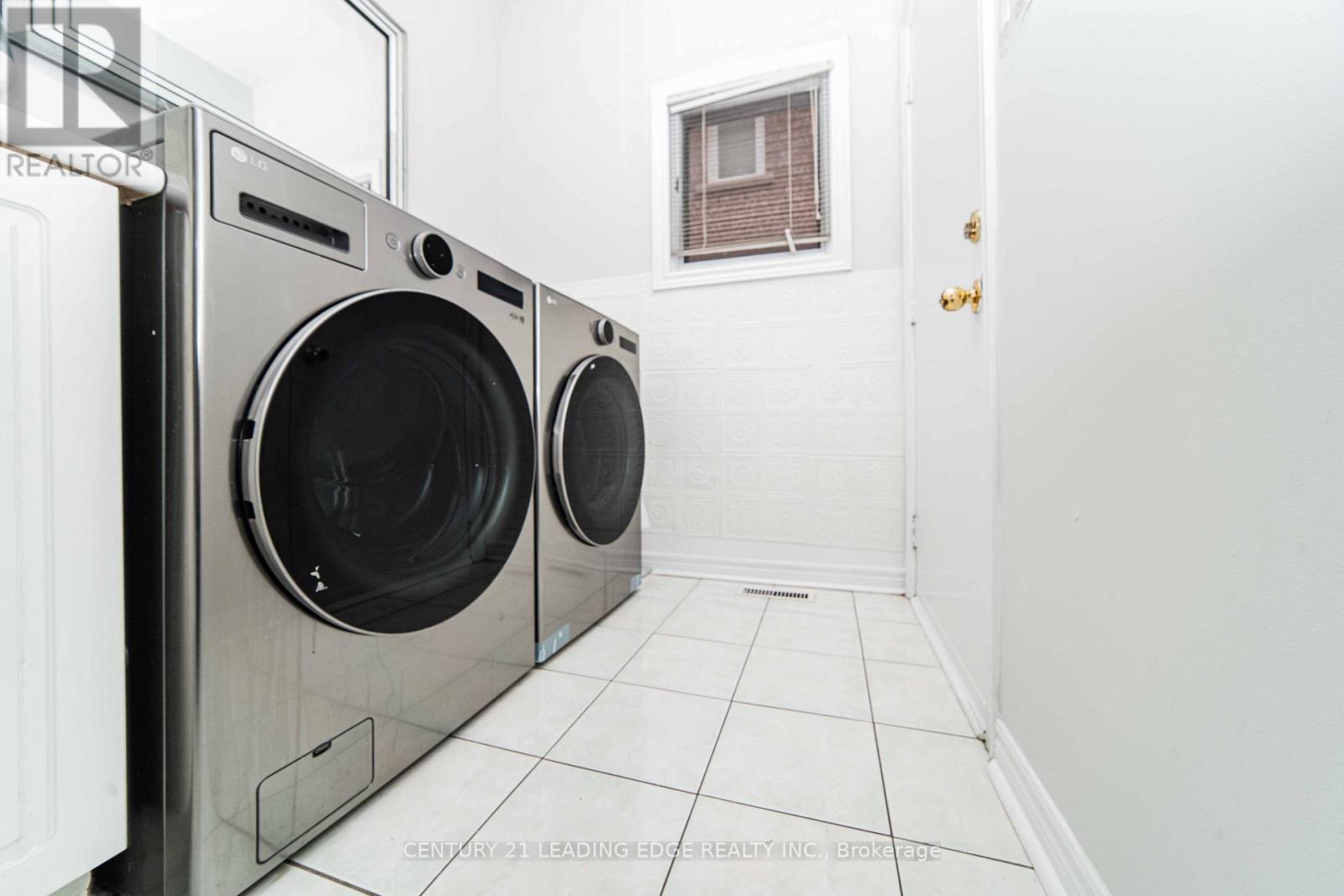 81 Rushmore Court, Markham, Ontario  L3S 3T3 - Photo 17 - N12668286