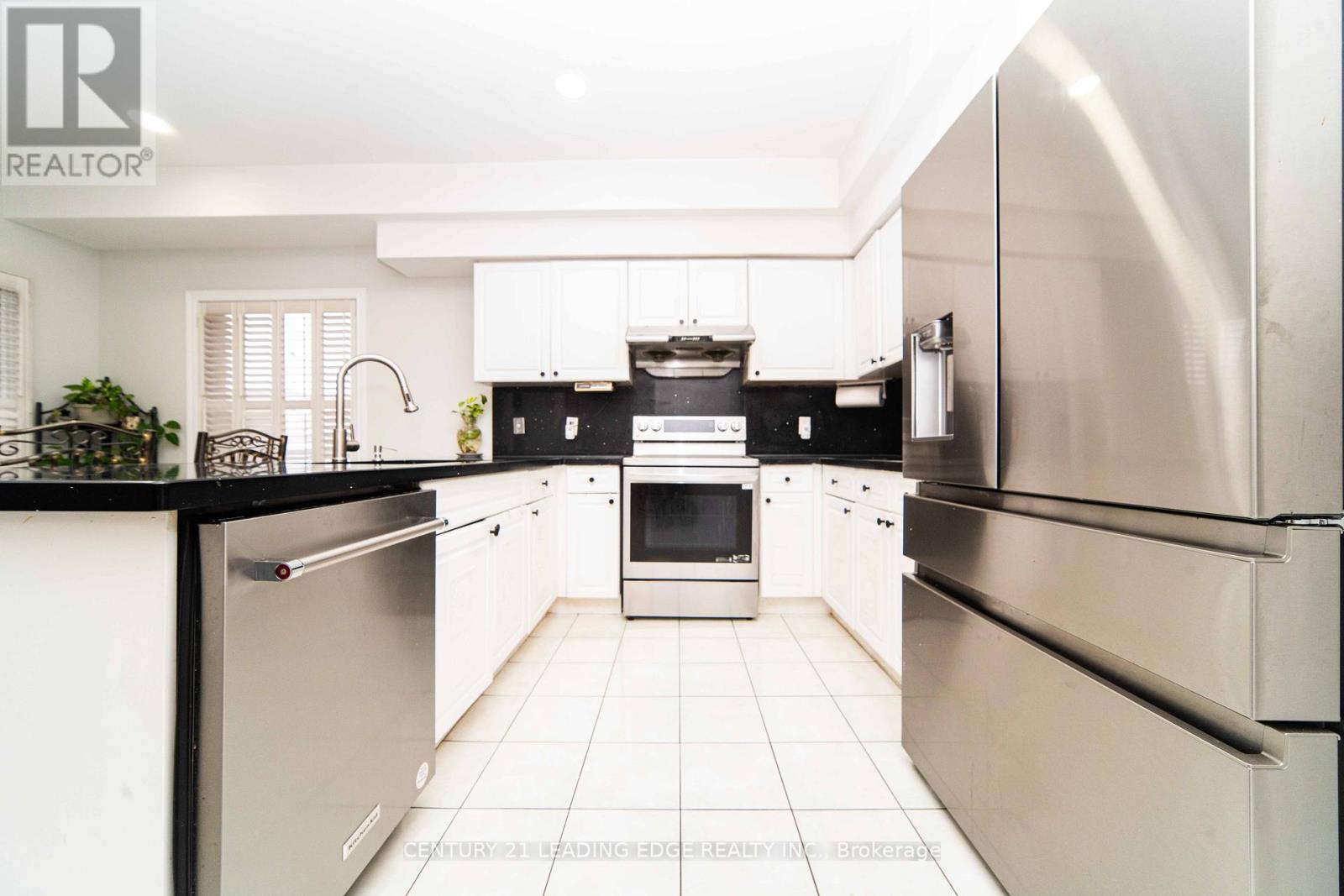 81 Rushmore Court, Markham, Ontario  L3S 3T3 - Photo 25 - N12668286