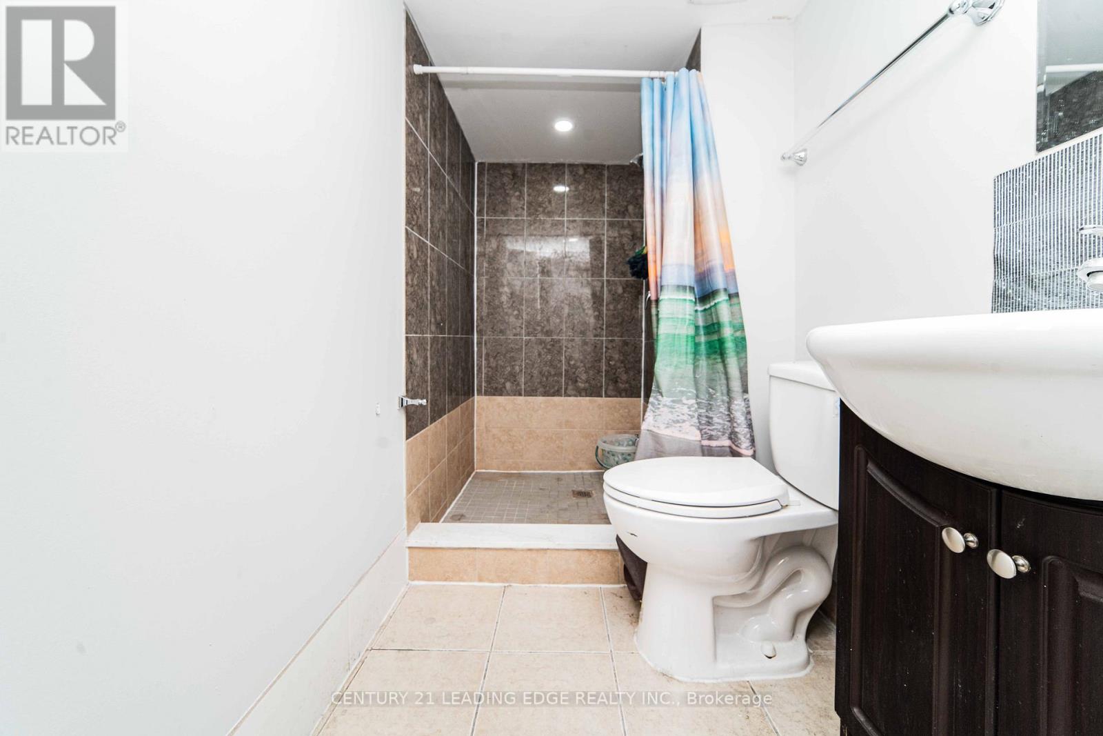 81 Rushmore Court, Markham, Ontario  L3S 3T3 - Photo 9 - N12668286