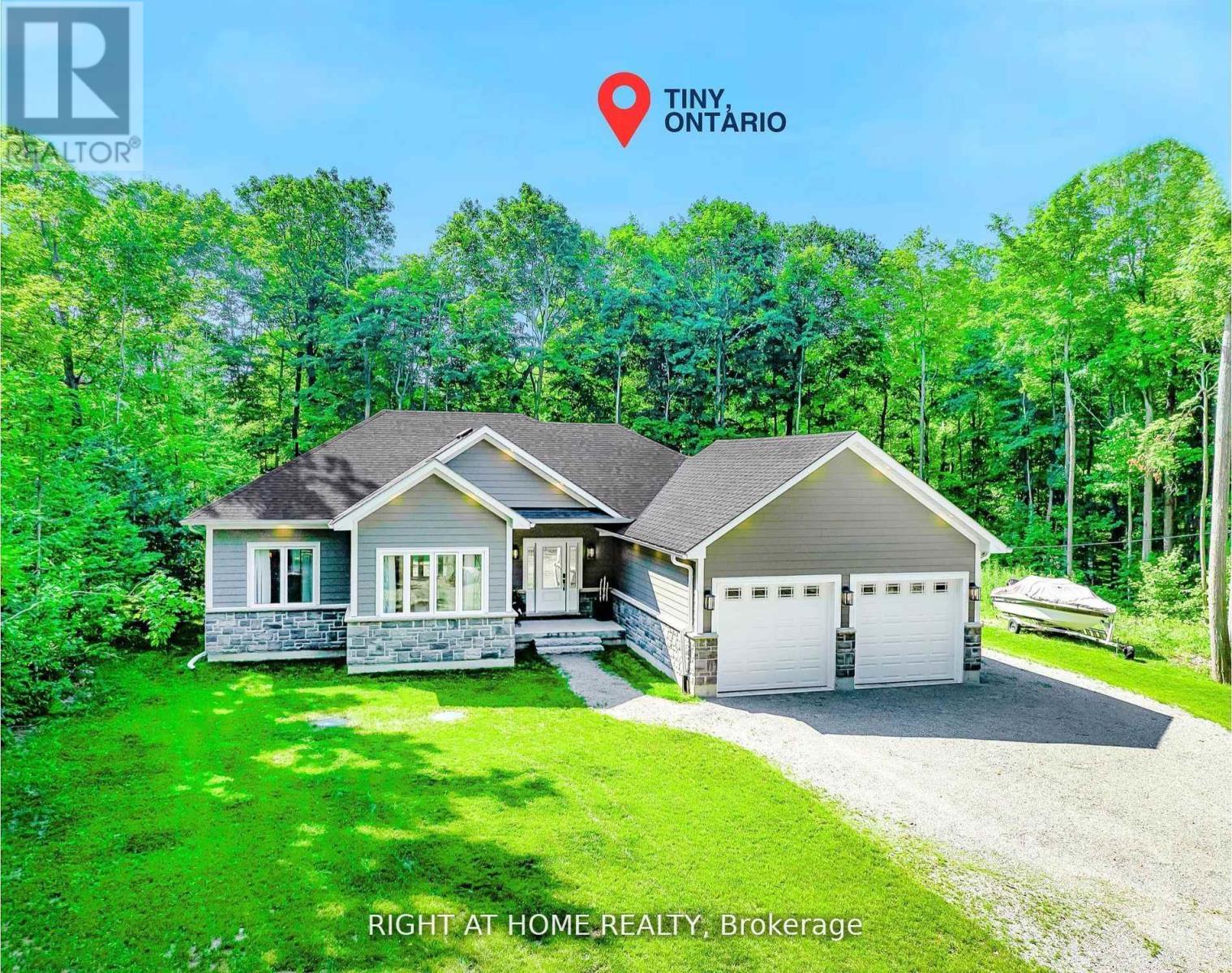 9 Fairlawn Grove, Tiny, Ontario  L9M 0B5 - Photo 1 - S12667930