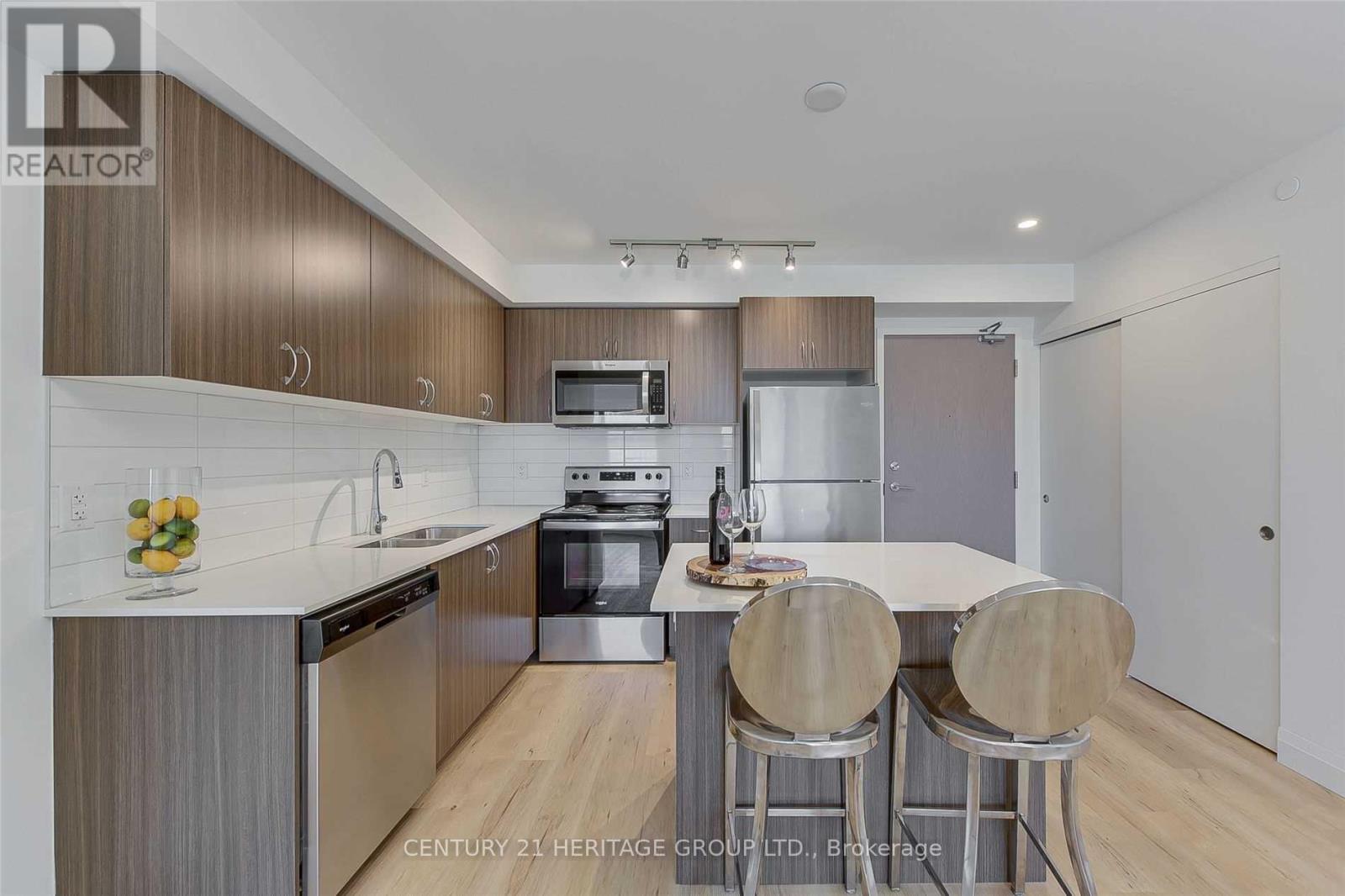 808 - 58 Lakeside Terrace, Barrie, Ontario  L4M 0L5 - Photo 5 - S12667938