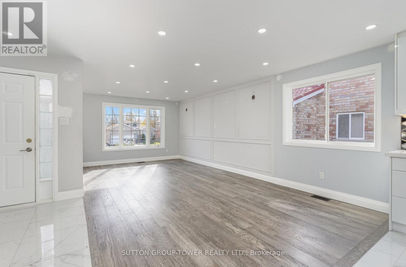 90 Sproule Drive, Barrie, Ontario  L4N 0W6 - Photo 5 - S12668280