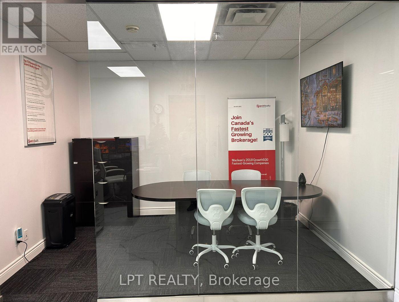 8-200 - 5045 Orbitor Drive, Mississauga, Ontario  L4W 4Y8 - Photo 4 - W12597866