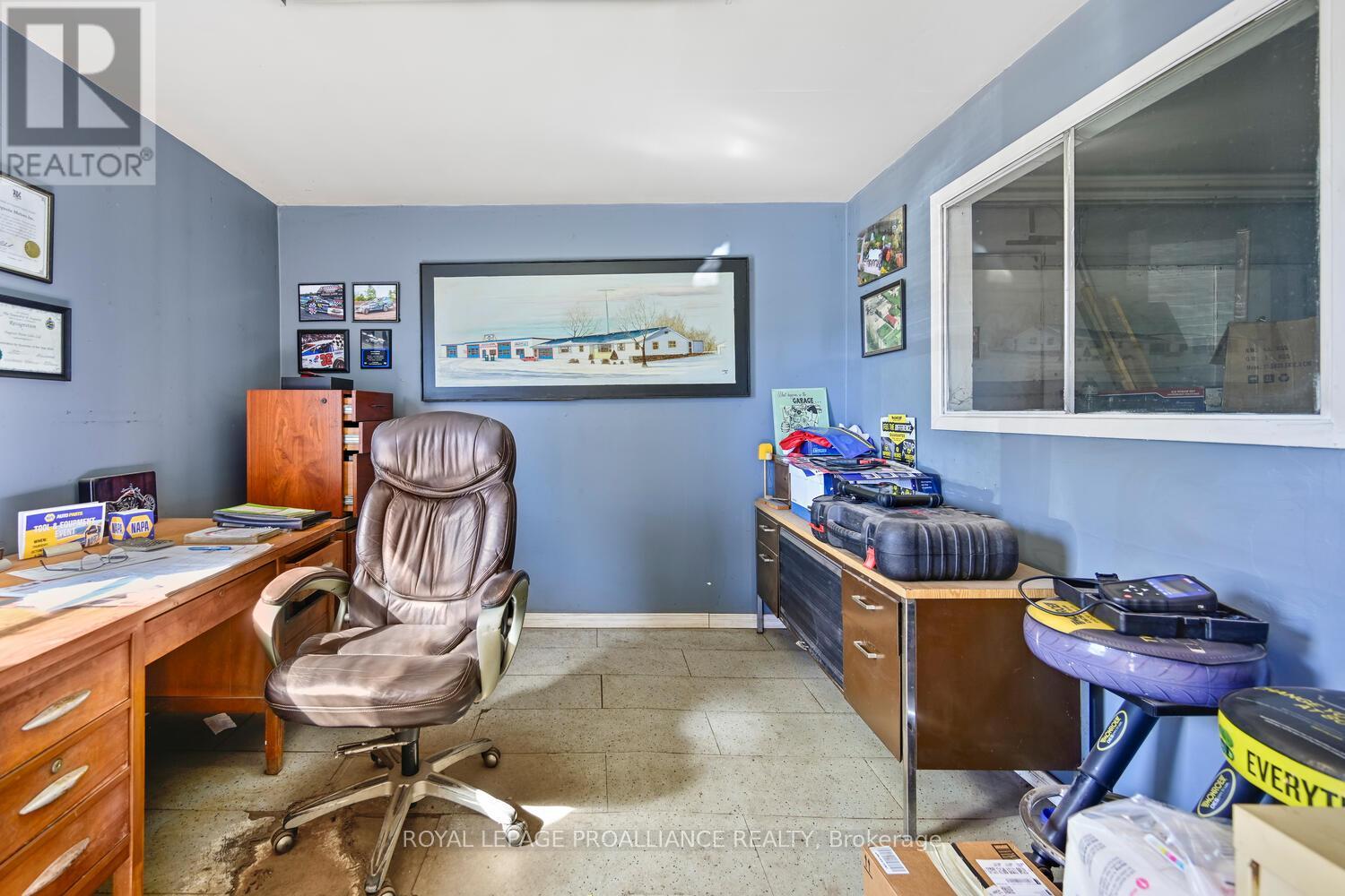 2597 North Campbell Road, Augusta, Ontario  K0E 1T0 - Photo 38 - X12459394