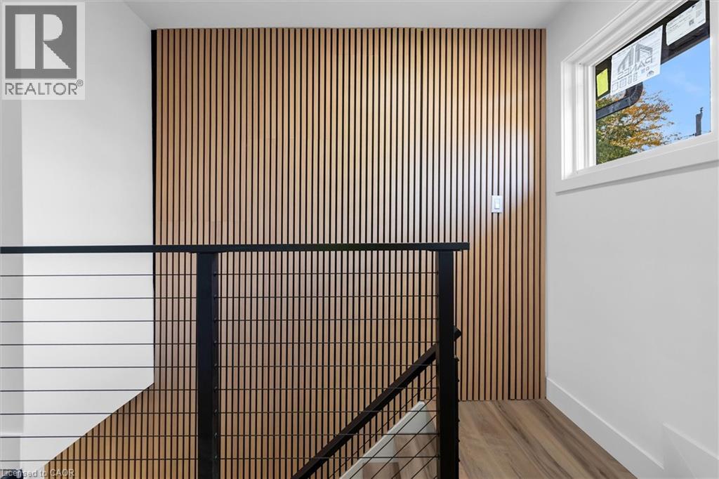 39 Grandfield Street, Hamilton, Ontario  L8T 2H1 - Photo 15 - 40796375