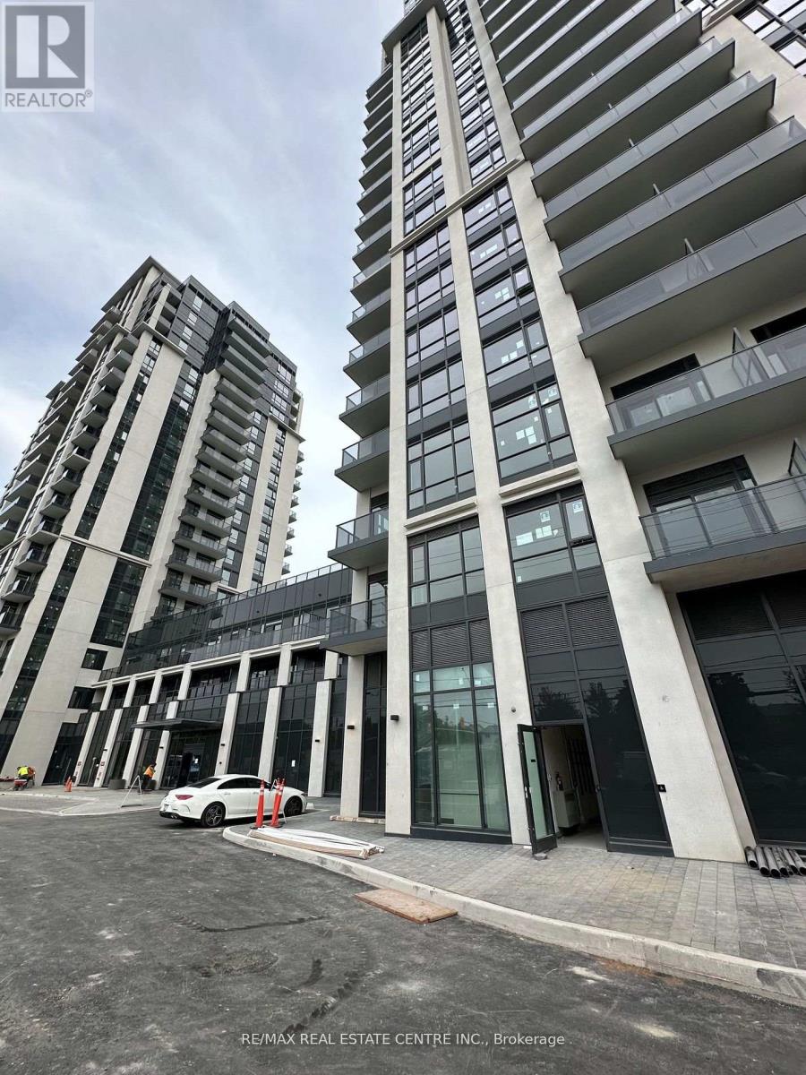 609 W - 202 Burnhamthorpe Road E, Mississauga, Ontario  L5A 4L4 - Photo 2 - W12651934