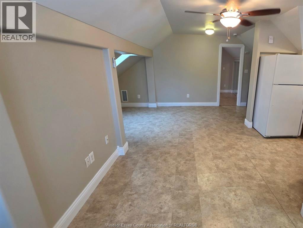 1617 Mark Avenue, Windsor, Ontario N9B 3G5 - Photo 28 - 26000265