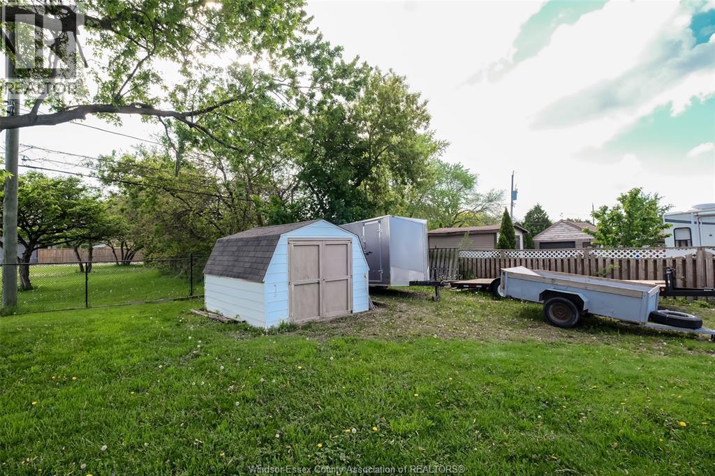 1617 Mark Avenue, Windsor, Ontario N9B 3G5 - Photo 39 - 26000265