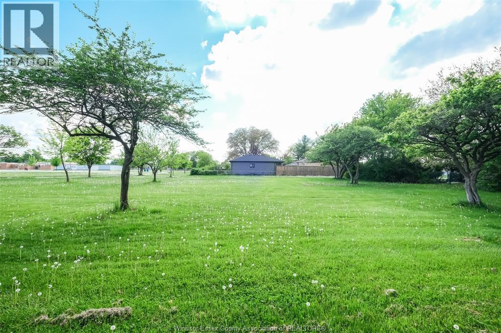 1617 Mark Avenue, Windsor, Ontario N9B 3G5 - Photo 46 - 26000265