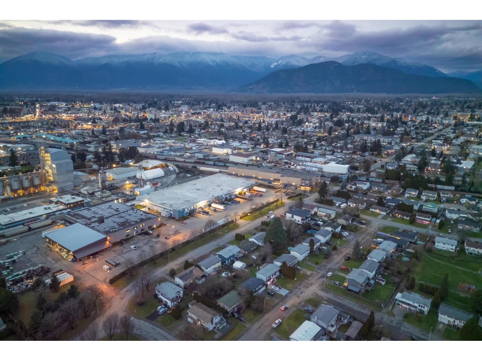 8900 Charles Street, Chilliwack Proper South, Chilliwack, British Columbia  V2P 7H8 - Photo 13 - R3076070