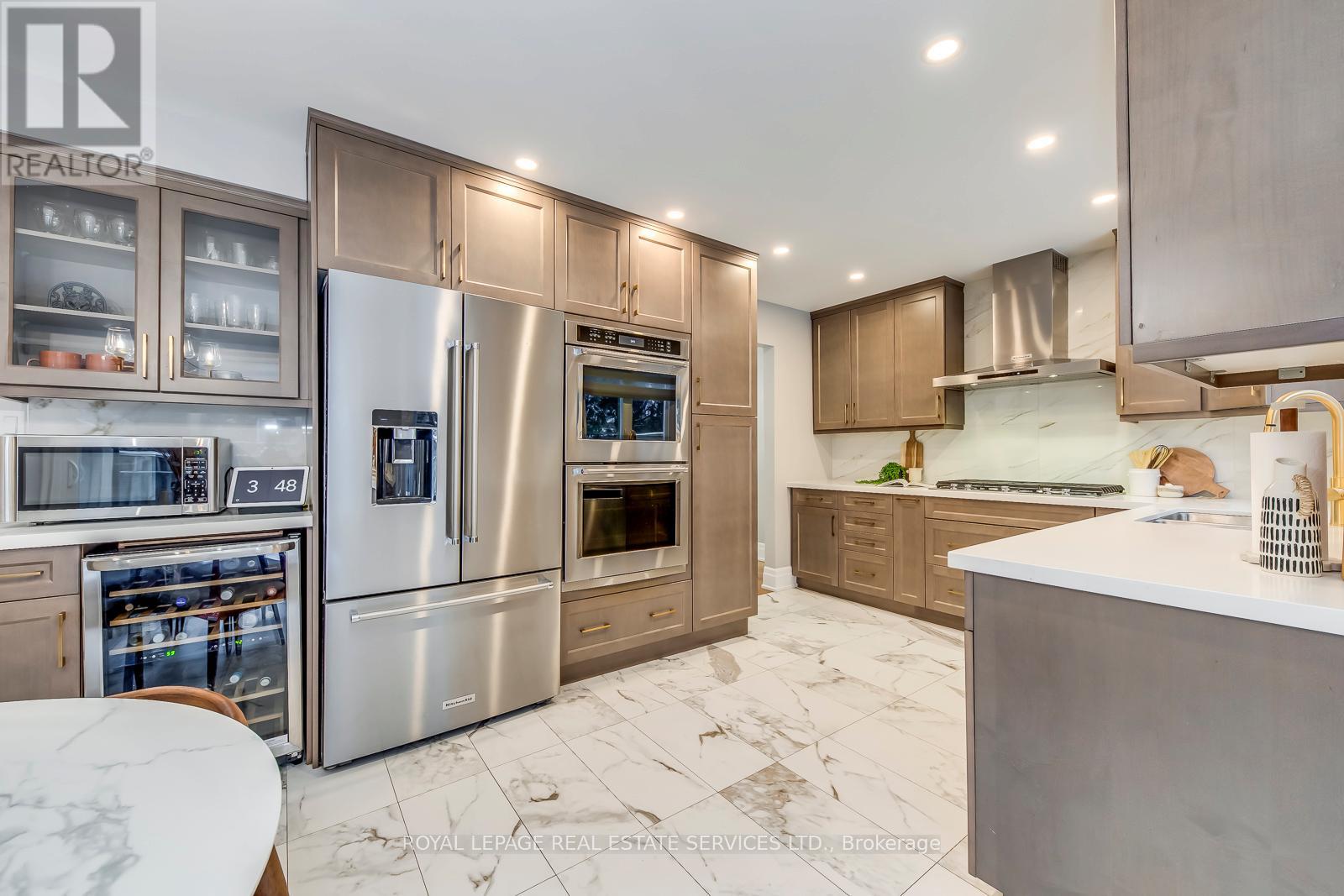 295 Canital Court, Mississauga, Ontario  L4Z 3B7 - Photo 16 - W12666366