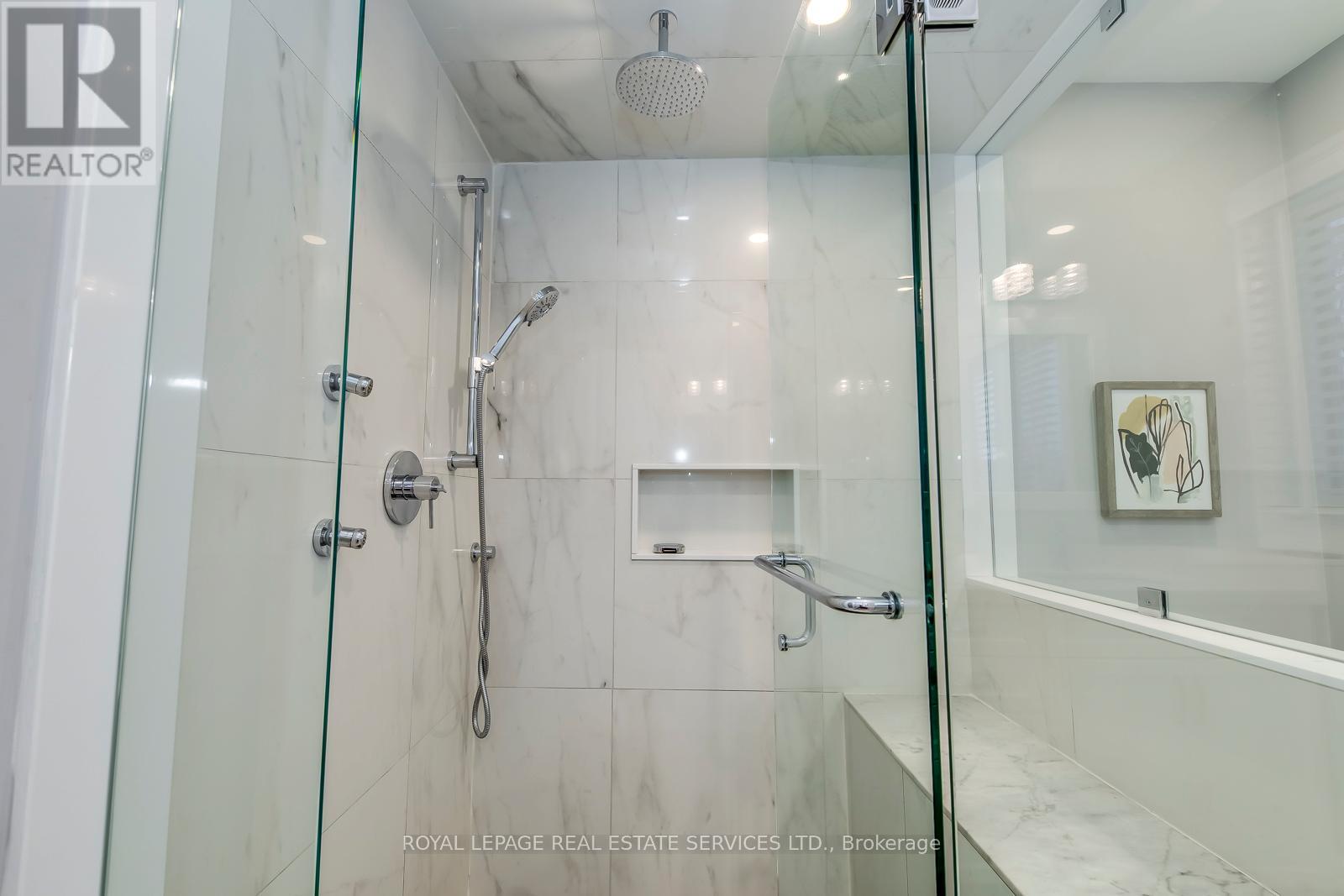 295 Canital Court, Mississauga, Ontario  L4Z 3B7 - Photo 28 - W12666366