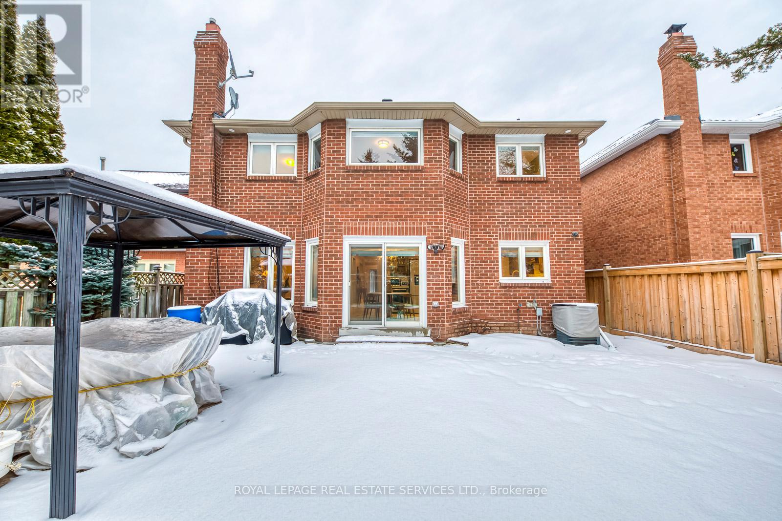 295 Canital Court, Mississauga, Ontario  L4Z 3B7 - Photo 40 - W12666366