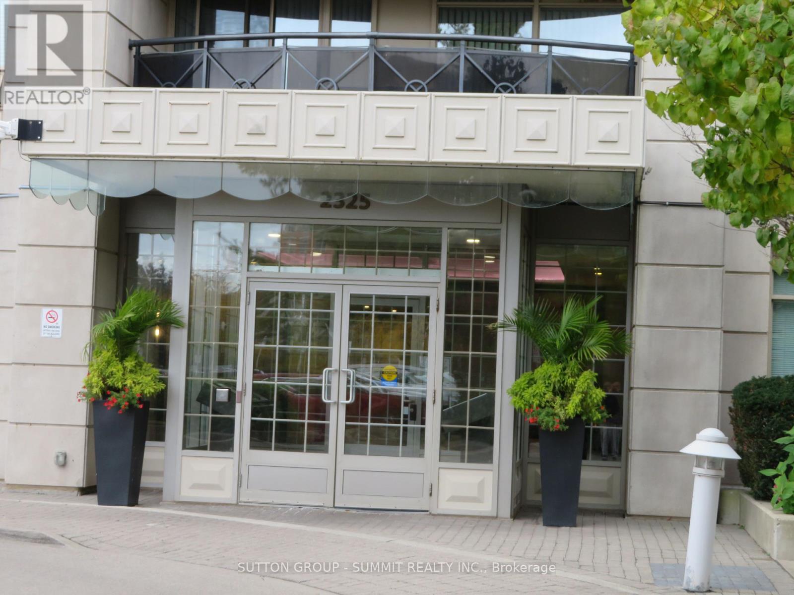 1001 - 2325 Central Park Drive, Oakville, Ontario  L6H 0E2 - Photo 3 - W12667850