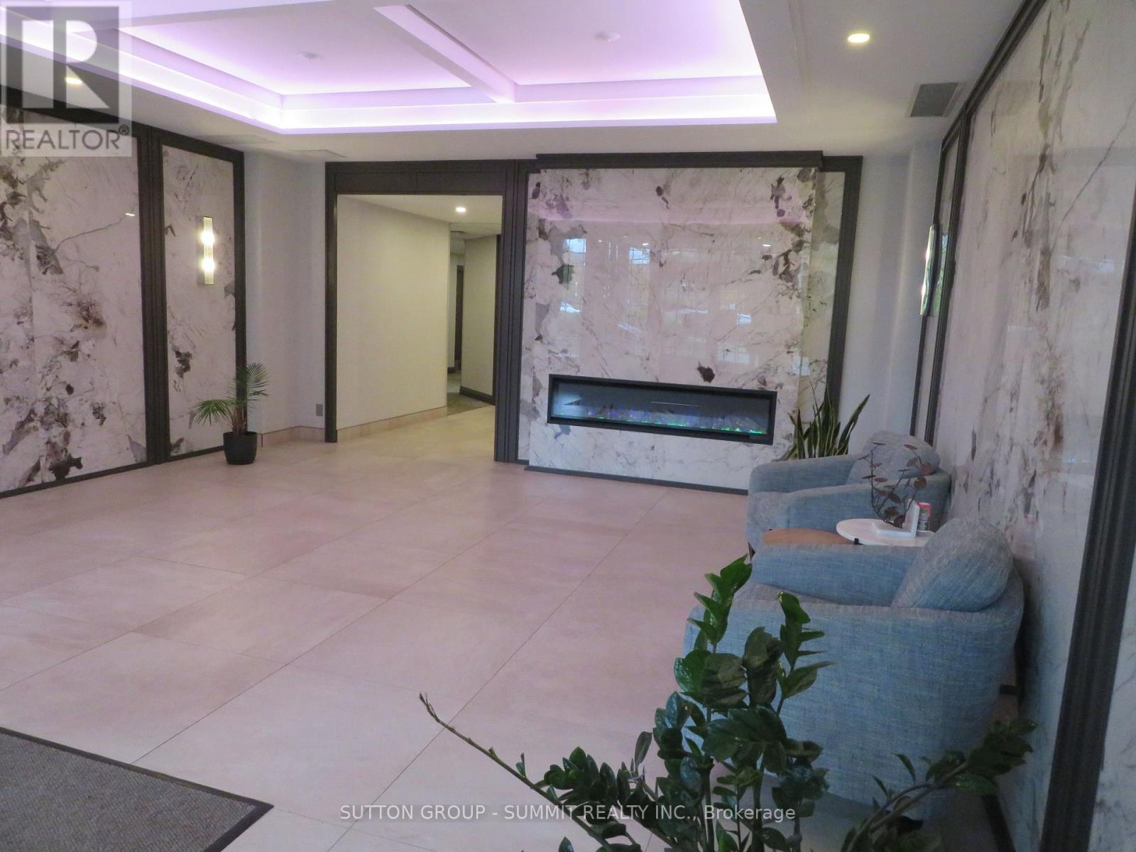 1001 - 2325 Central Park Drive, Oakville, Ontario  L6H 0E2 - Photo 4 - W12667850